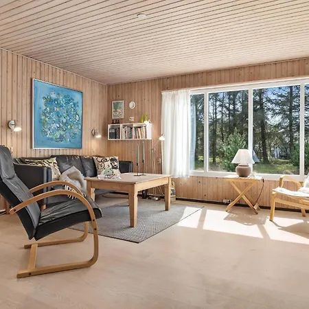 Ornevej V Holiday home