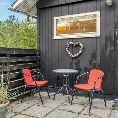 Holiday home Ornevej V *